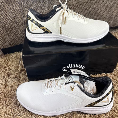Women's Size M 9.0 (W 10.0) Golf Shoes (New)