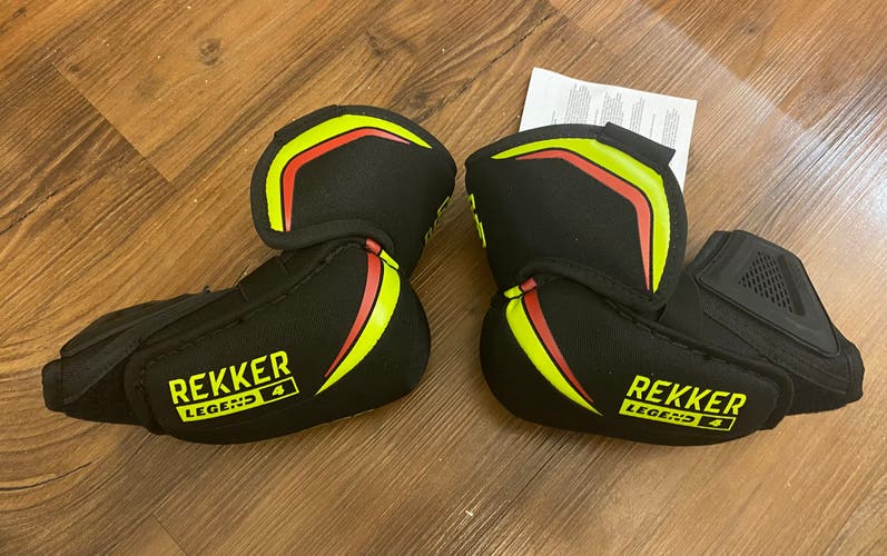 Brand New Sherwood Rekker Legend 4 Hockey Player Hard Elbow Pads JuniorLarge
