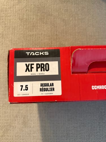 CCM Tacks XF Pro Hockey Skates Regular Width 7.5 (New)