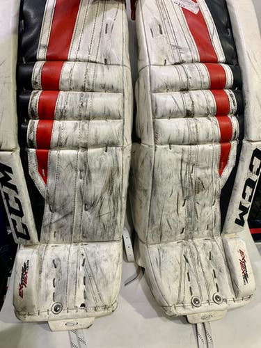 Used Ccm Extreme Flex 860 Gp 30+1 30 1 2" Goalie Leg Pads 11615-s000213457