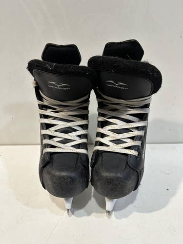Used Vic Youth Hockey Skate Youth 13.0 11615-s000247363