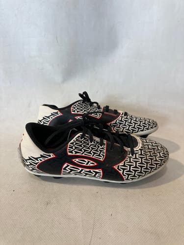 Used Under Armour Soccer Cleats White Junior 04 11615-s000267568
