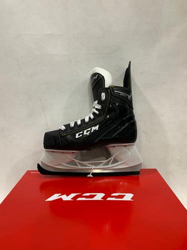 Ccm Youth Sk9350 Skt Ice Skates Ice Hockey Skates Youth 06.0 11615-ccmsk9350yt6d