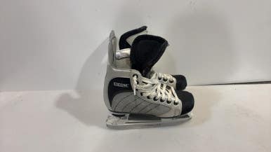 Used Ccm 48 Jr Sz 2 Junior Hockey Skate Junior 02 11615-s000261715