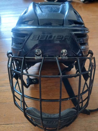 Small Bauer Re-Akt 150 Helmet (Used)