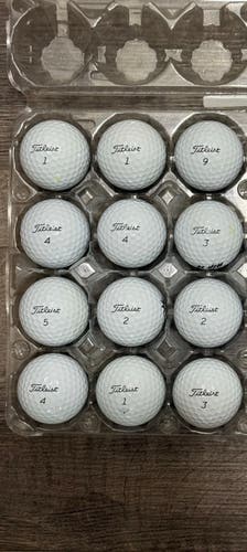 12 Titleist Pro V1 Golf Balls - 5A MINT CONDITION