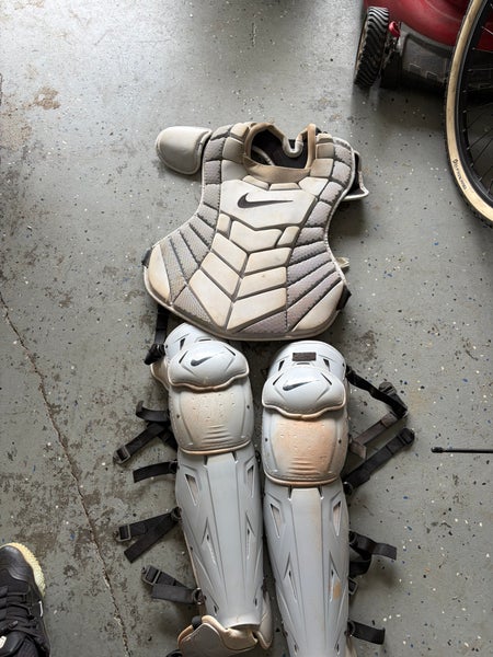 Nike Pro Catcher's Set (Used)