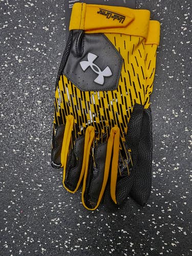 New Under Armour Clean Up Batting Glove 11849-und1378764