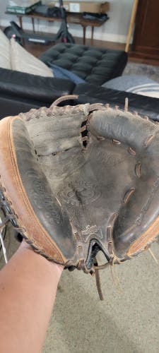 RH Catcher's Rawlings Premium Series Baseball Glove 32.5" (Used)