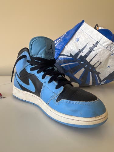 Men's 6.5Y (Big Kids / Youth) Youth Nike Dunk High Shoes (Used)