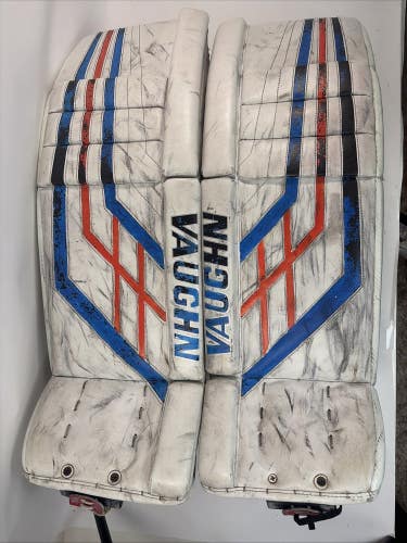 Vaughn Velocity VE8 Pro Carbon Ice Hockey Goalie Leg Pads, 33"+2