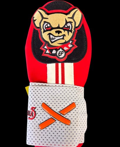 Absolutely Ridiculous Senior El Paso Chihuahuas Sliding Mitt (Used)