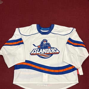Bridgeport Islanders 58G Goalie Cut Adult CCM Jersey Item #PSBBGC