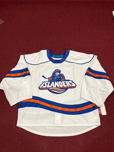 Bridgeport Islanders 58G Goalie Cut Adult CCM Jersey Item #PSBBGC