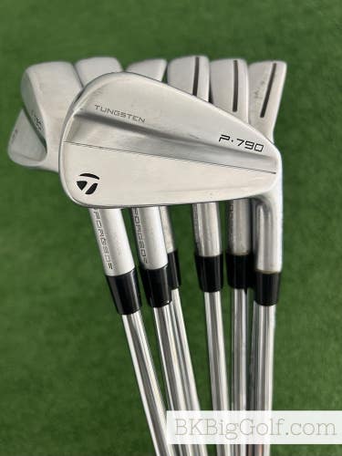 Taylormade P790 23 Forged Iron Set 4-P / Dynamic Gold 120 Stiff +1/2