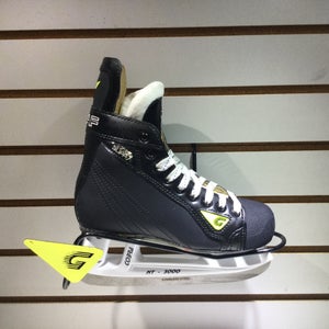 Graf Supra 735S Hockey Skates Narrow Width Size 3.5 (New)