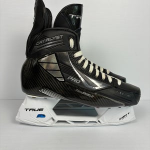 Used Size 9 D Senior True Catalyst Pro Stock Hockey Skates