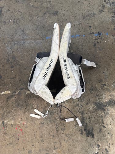 34" Bauer Supreme Mach Goalie Leg Pads (Used)