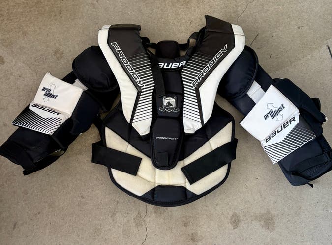 Youth Large/Extra Large Bauer Prodigy 3.0 Goalie Chest Protector (Used)