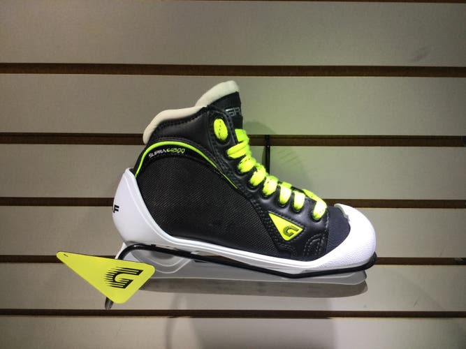 Graf Supra G4500 Hockey Skates Regular Width Size 1 (New)