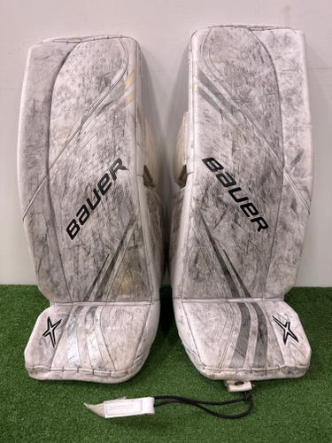 Intermediate Large Bauer Vapor 2X Goalie Leg Pads