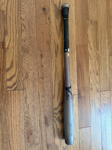 2025 Victus Torpedo Maple BBCOR Certified Bat (-3) 29 oz 32" (Used)