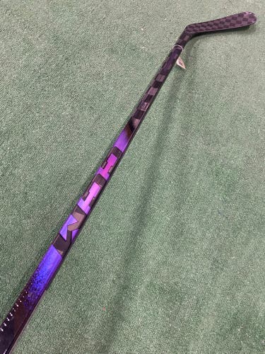 CCM Ribcor Trigger 10 Pro Hockey Stick Right Handed | P29 75 Flex (67")