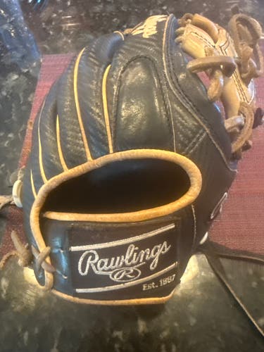 Rawlings Heart of the Hide PROR204 RH Infield Baseball Glove 11.5" (Used)
