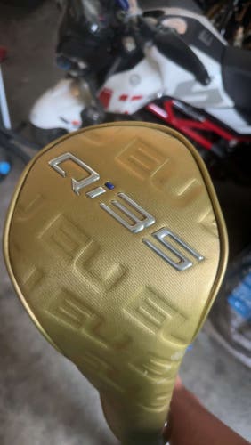Men's 2025 TaylorMade TaylorMade Qi35 Europe Driver Right Handed Driver Stiff Flex 9 Loft (New)