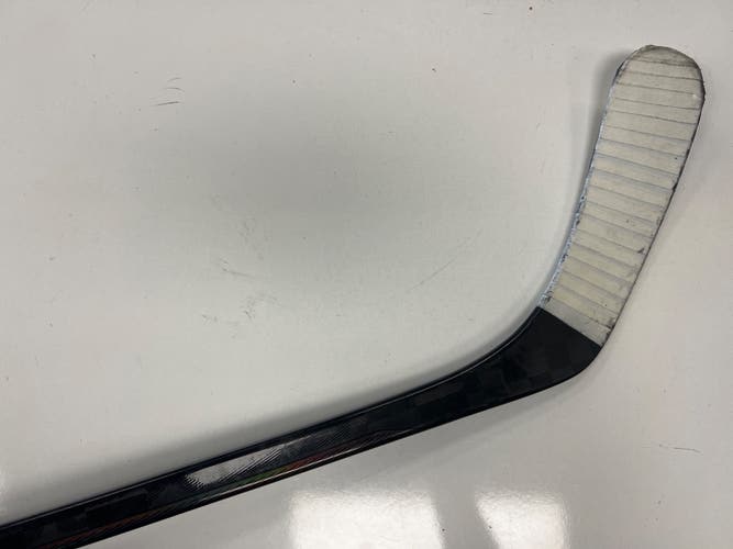 Senior Bauer Nexus Tracer Right Handed Hockey Stick P92 77 Flex (Used)