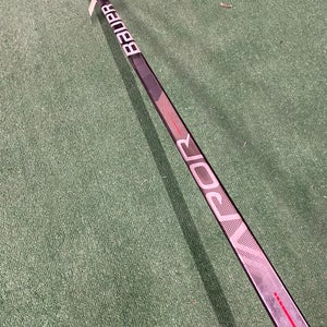 Cut | Bauer Vapor Hyperlite Hockey Stick Left Hand | P28 84 Flex (62")