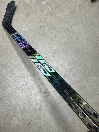 2 PACK 80 Flex P29M Senior CCM Tacks XF Pro Right Hand Hockey Stick Pro Stock NHL (New)
