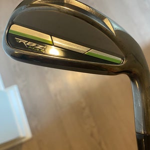 Men's 4 iron TaylorMade Rocketbladez Right Handed Regular Flex Graphite Shaft 36.5" (Used)