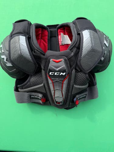 CCM JetSpeed FT1 Shoulder Pads | Junior Large
