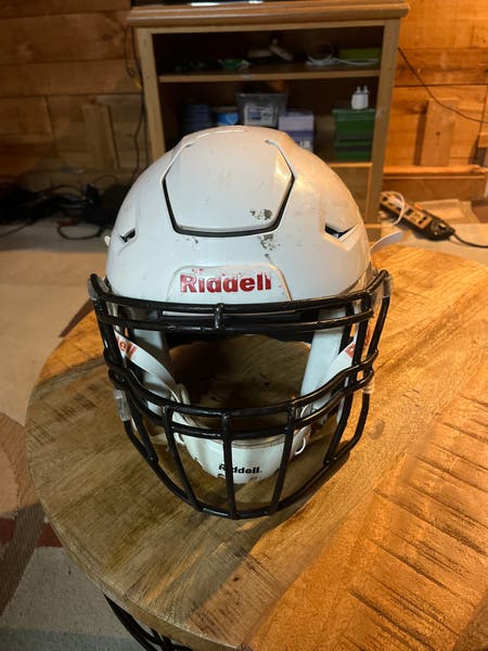adult large football helmets Riddell SpeedFlex Black Out (2025) State of the art protection Vicis Adult Zero2 Football Helmets