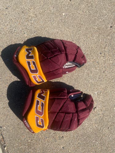 CCM Tacks 4 Roll Pro Gloves 14" Pro Stock (Used)