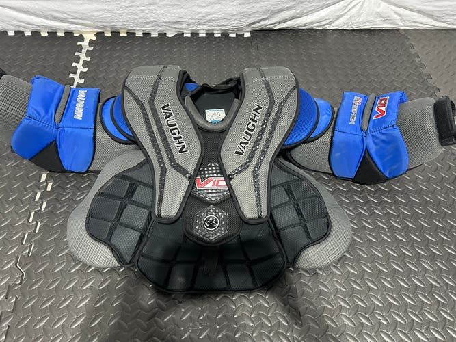 Large Vaughn V10 Goalie Chest Protector (New)