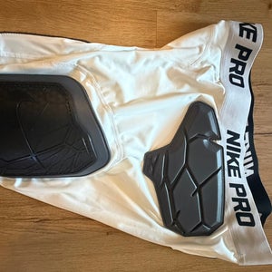 XL Adult Nike pro hyperstrong (New with tags)