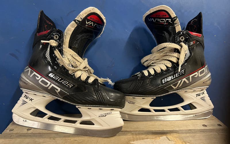Black/Gray 2021 Bauer Vapor 3X Hockey Skates Wide Width 9 (Used)
