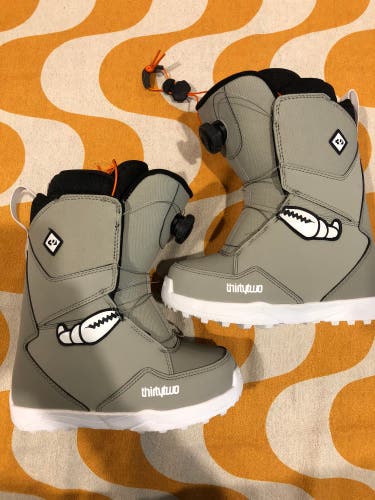 Kid's 3Y (Big Kids / Youth) Thirty Two Snowboard Boots Soft Flex All Mountain (Used)