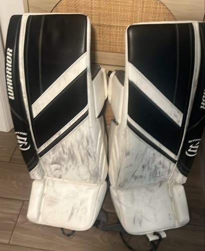 32" 2023 Warrior Ritual R/G6 E+ Goalie Leg Pads (Used)