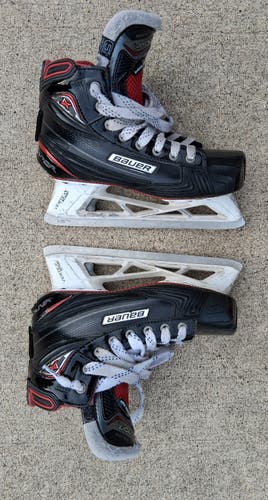Bauer Vapor 1x Hockey Goalie Skates Regular Width Size 5.5 (Used)