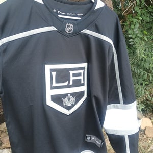 Los Angeles Kings fanatics size medium