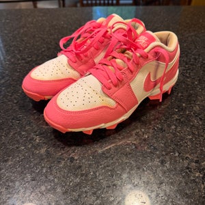 Pink Kid's 5.5Y (Big Kids / Youth) Youth Air Jordan Low Top Molded Cleats (Used)