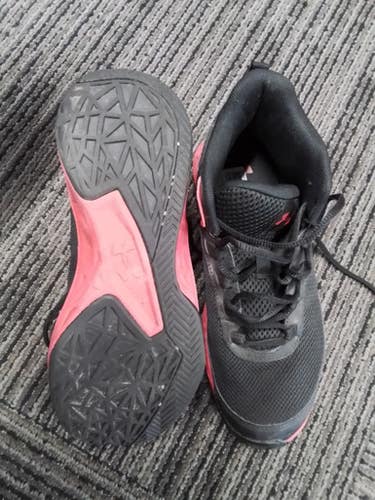 Used Under Armour Bb Cleat Youth 06.0 Baseball & Softball Cleats 11769-s000013252