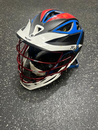 Used Cascade R Lacrosse Helmet Royal Blue 11849-s000014027