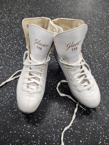 Used Jackson Glacier 110 Womensfigure Skate White Senior 7 11849-s000039636
