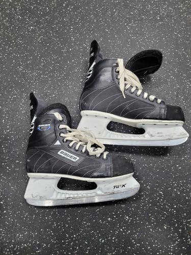 Used Bauer Elite Senior Hockey Skate Senior 9 11849-s000040314