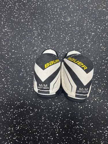 Used Bauer Supreme Youth Elbow Pads Md 11849-s000034103