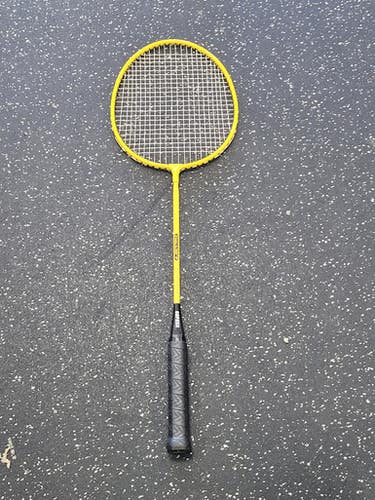 Used Gopher Adult Badminton Racquet Yellow 4 3 8" 11849-s000040422